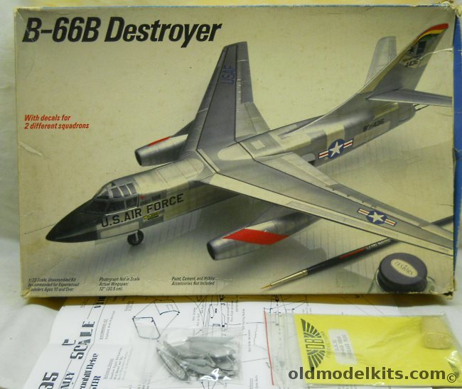 Testors 1/72 B-66B Destroyer With C Scale EB-66 Conversion and DB Conversions RB-66B Rear Fuselage - (A-3A), 677 plastic model kit
